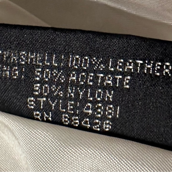 Vintage 1980’s Chia White Leather Jacket in a size M - Picture 5 of 13